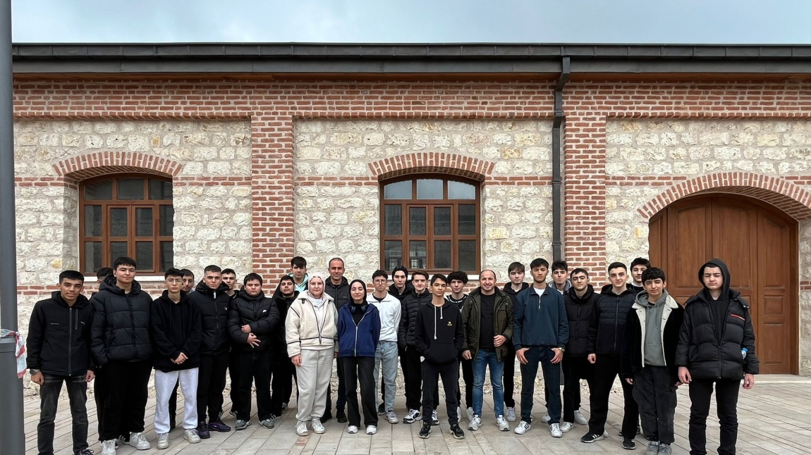 Elektrik Teknolojisi Alanı Rami Kütüphanesi Gezisi
